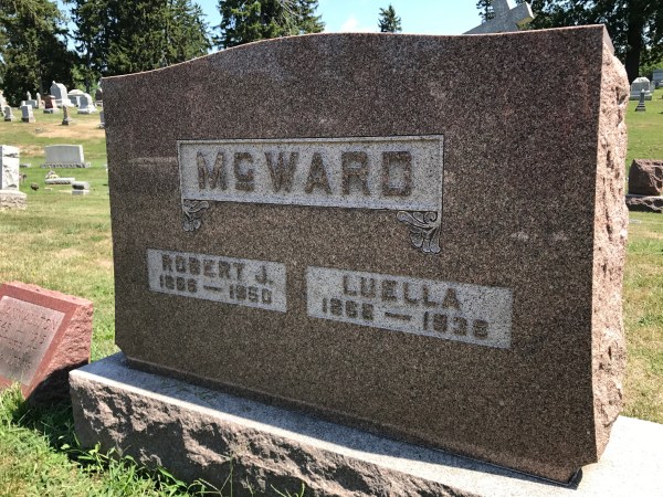 McWard graves in Oak Hill Cemetary