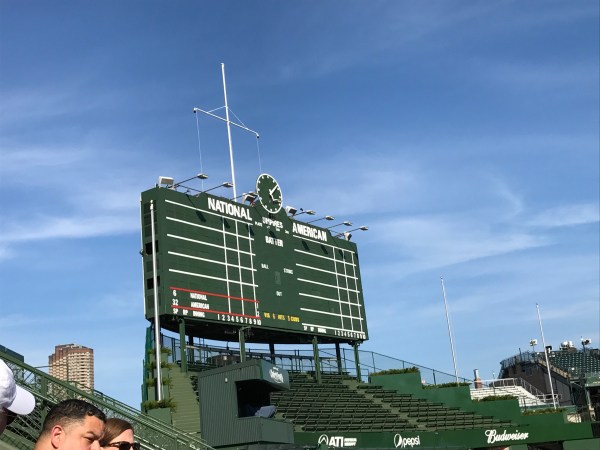 Hand operated scoreboard